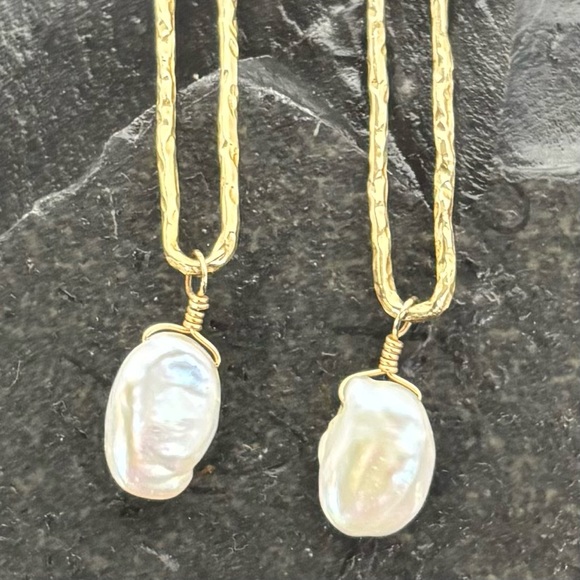 LIZA SHTROMBERG 14k Gold Rectangle Earrings w/ Pearl Drops - Picture 3 of 4